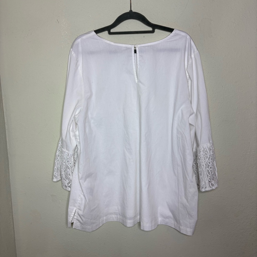 Like New Marled White Blouse with Lace Sleeves Size 2x - Picture 7 of 7